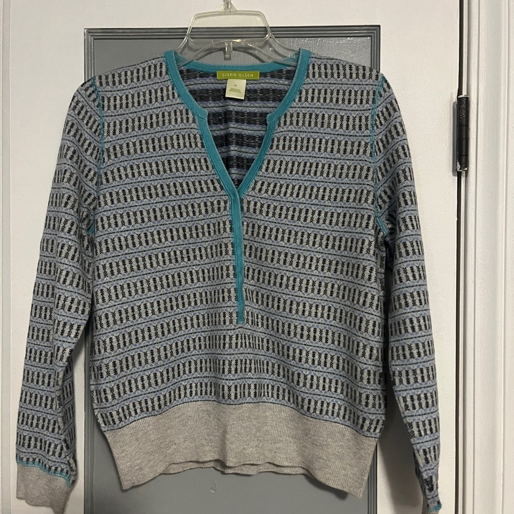 Sigrid Olson Gray and Blue Patterned Sweater - image 1